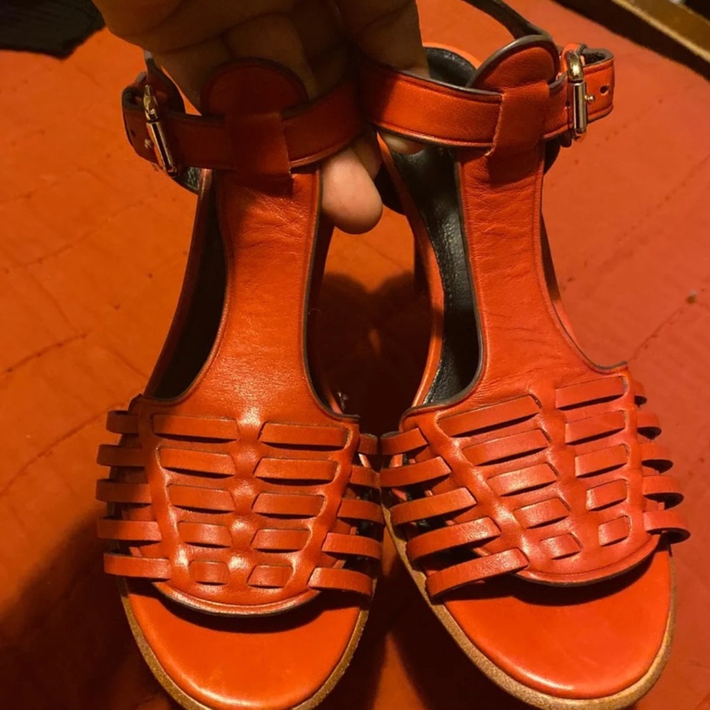 Coach sandals good condition beautiful sz 7.5